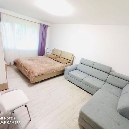 Apartamento Garsoniera Daniela Tîrgu Ocna Exterior foto